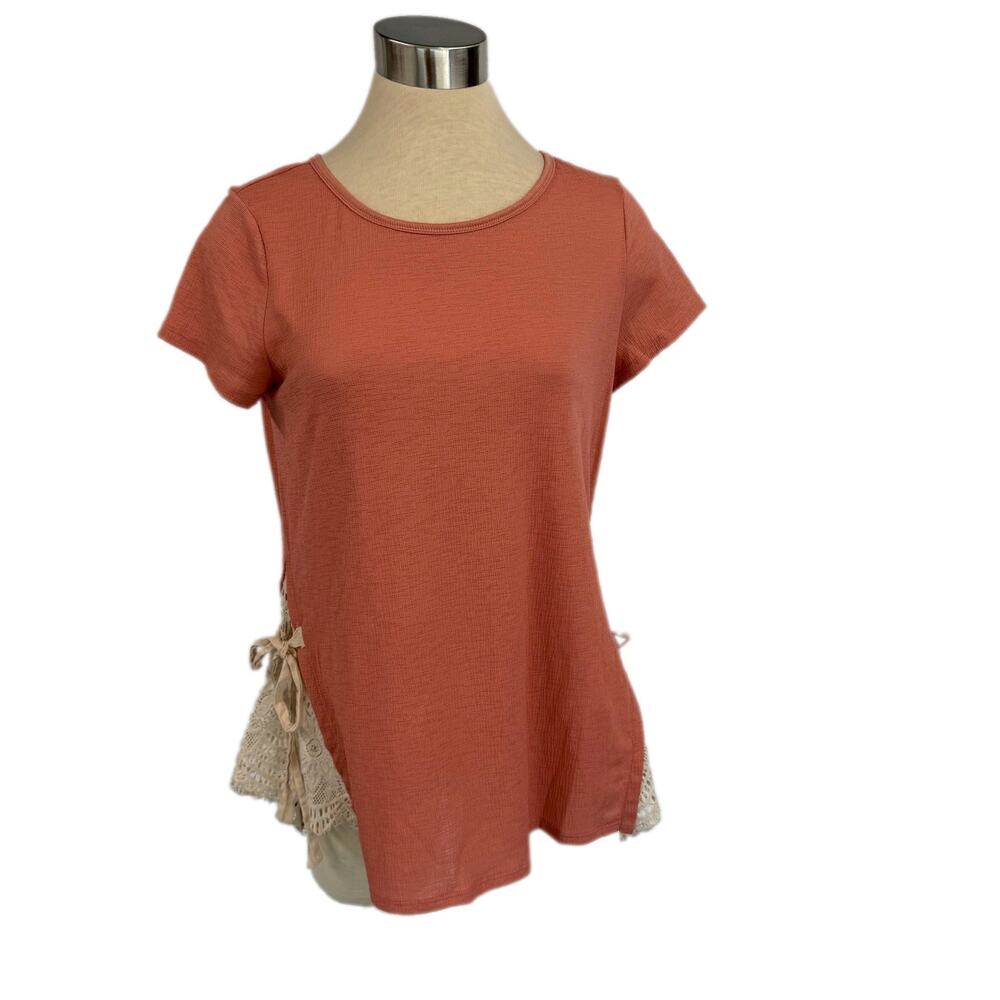 Lauren Conrad Small Coral Textured Top with Lace Insets